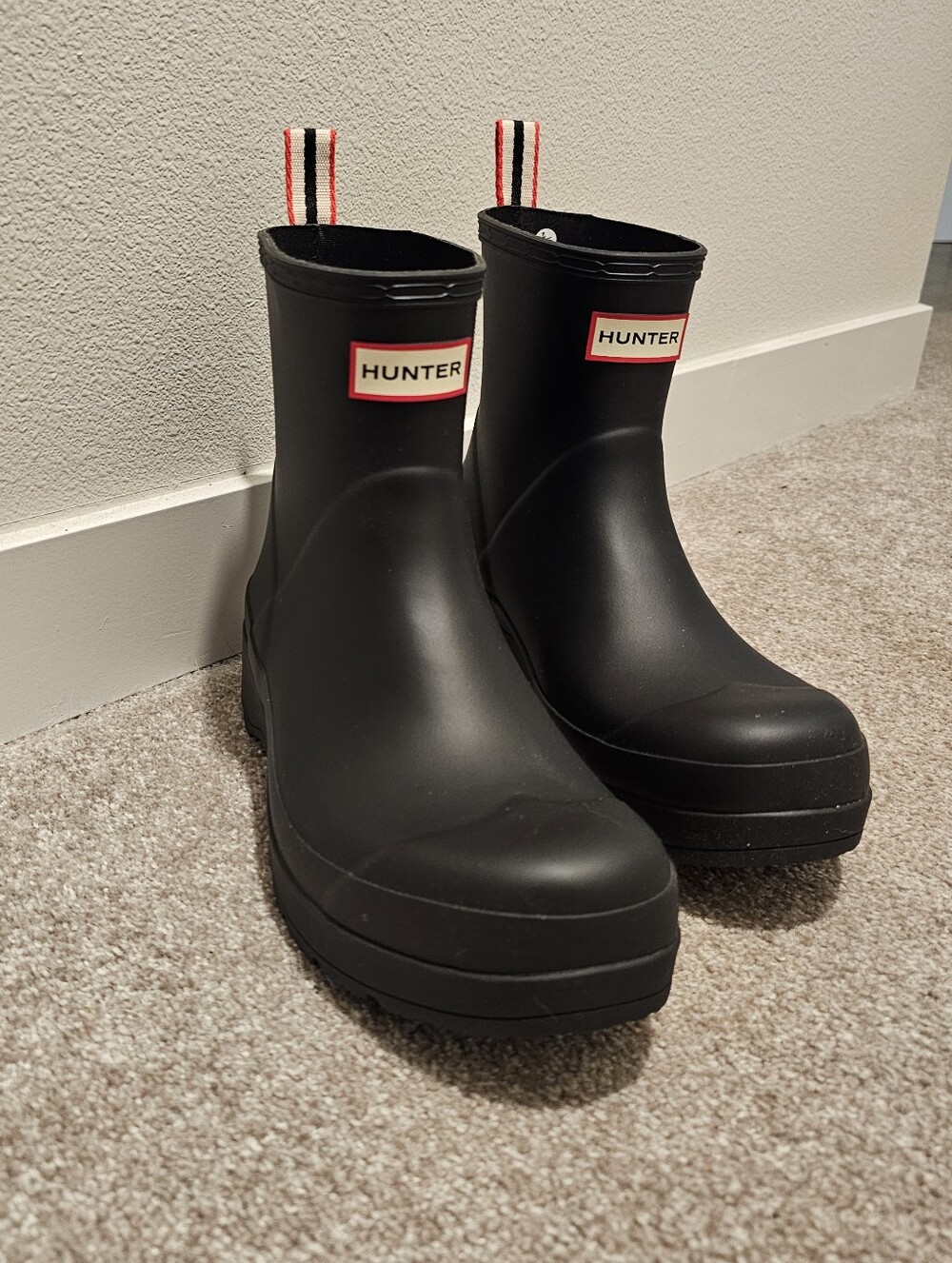 Hunter Black Short Rain Boots with Red-Trim Pull Tabs